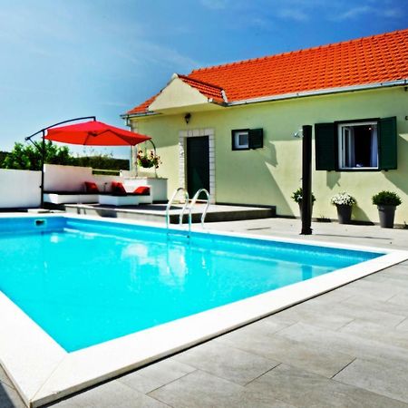 House Lucia Villa Brstanovo Екстериор снимка