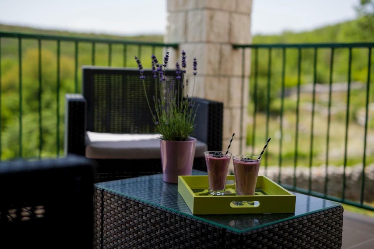 House Lucia Villa Brstanovo Екстериор снимка